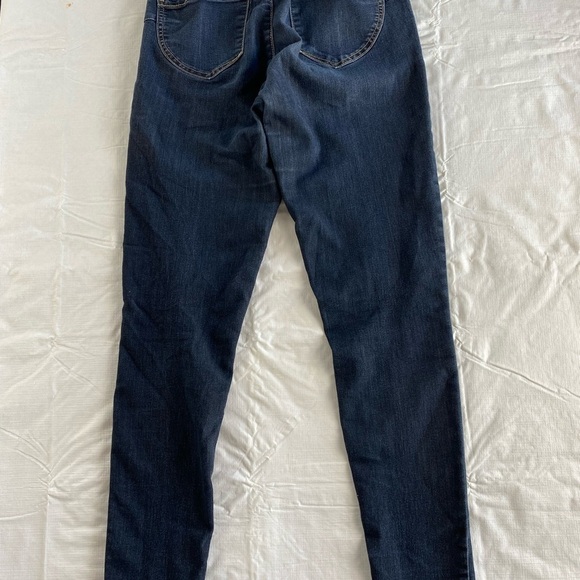 Democracy Ab Technology Skinny Jeans - Picture 2 of 8